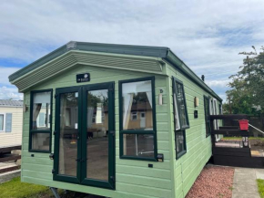 2-Bedroom Caravan in Uddingston, Glasgow